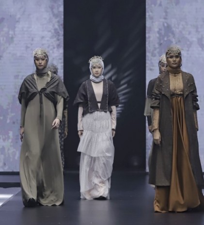 Kolaborasi Bank Indonesia, UKM Wastra dan Desainer Fashion pada Panggung ISEF 2021