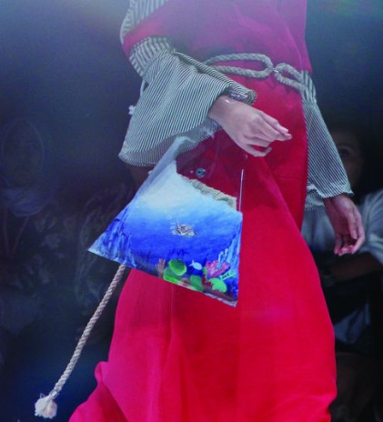 Membayangkan Keindahan Balekambang