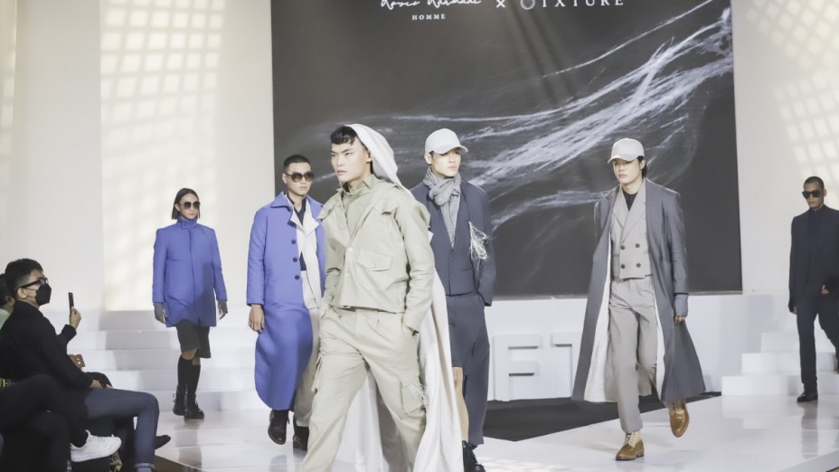 Melihat Koleksi Desainer Sambut 2023 di Jakarta Fashion Trend 'FashByte'