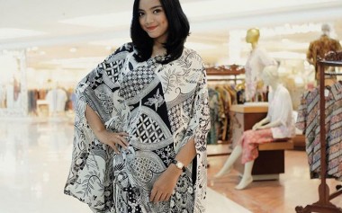 Berburu Batik Terlengkap di Pasaraya 'Tribute to Batik' 2016