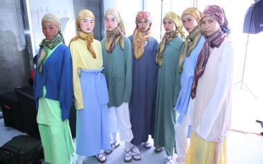 Koleksi Fashion Berkelanjutan dari NURZAHRA di JFW 2022 