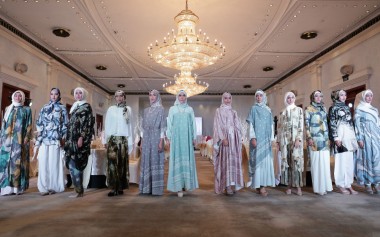 Koleksi Ramadhan HijUp Eksklusif dari Ria Miranda, Dian Pelangi & 7 Rising Designers