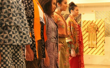Nantikan Batik Fashion Week Akhir September 2016