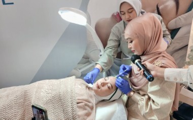 Treatment Terbaru Hayyu Clinic, Derma France, untuk Wajah Glowing, Halus dan Lebih Kenyal